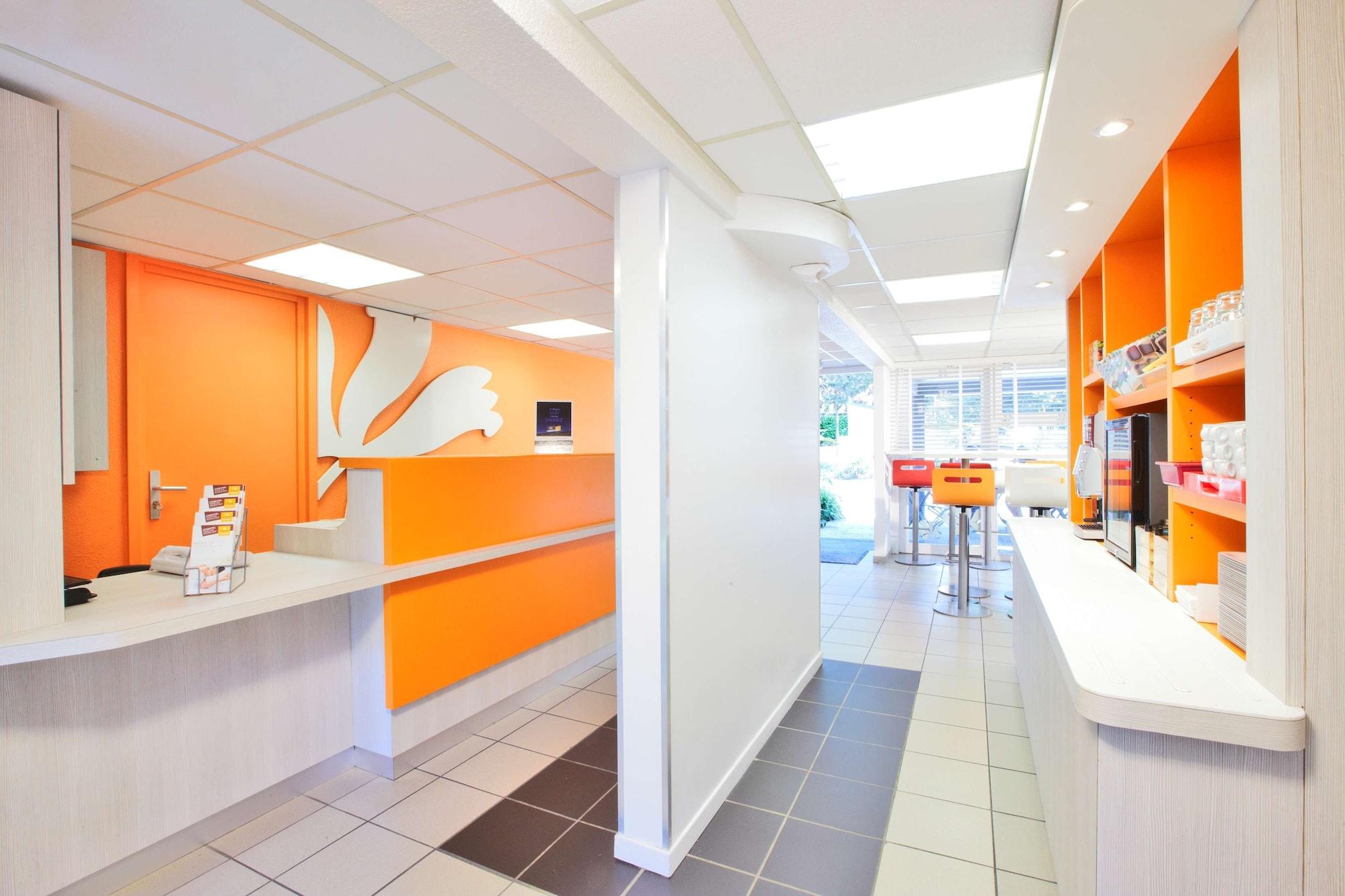 Premiere Classe Lille Sud - Seclin Exteriör bild