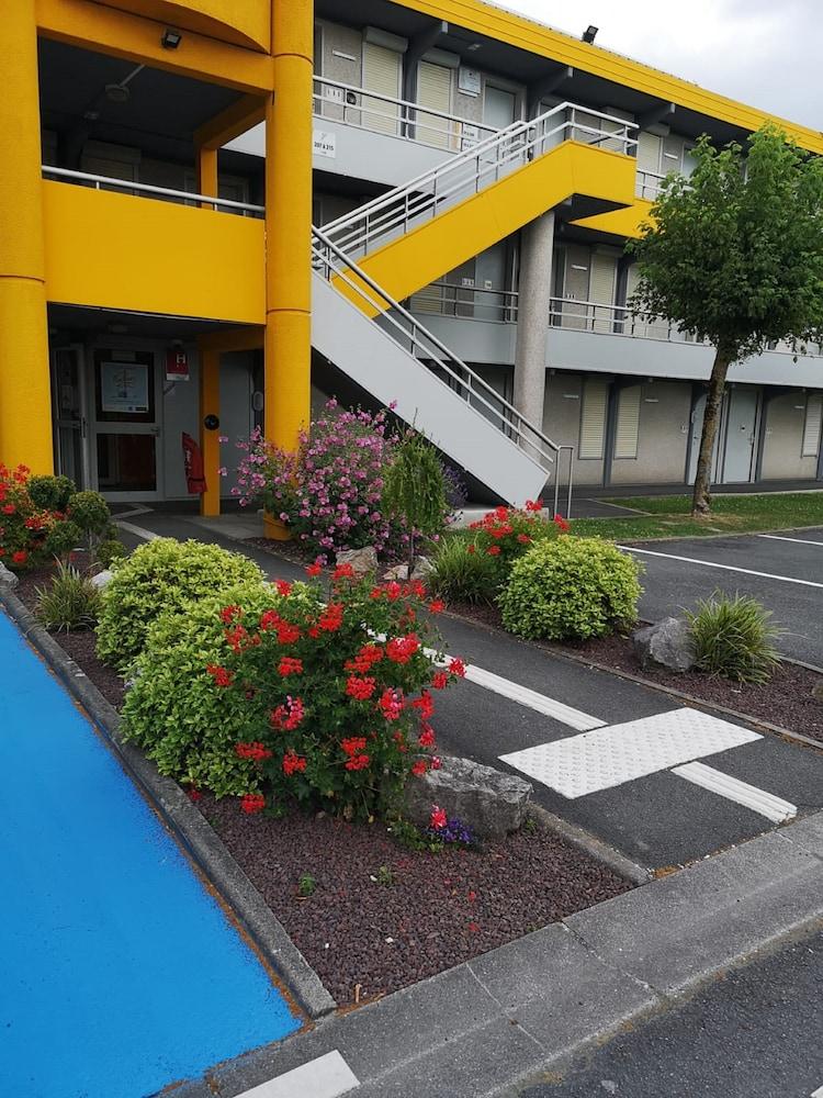 Premiere Classe Lille Sud - Seclin Exteriör bild