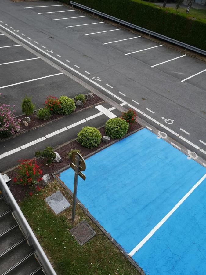 Premiere Classe Lille Sud - Seclin Exteriör bild